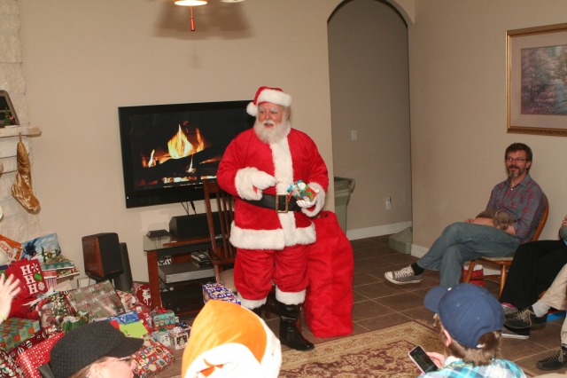 2012-12-24 057 Christmas Eve at T&S.jpg